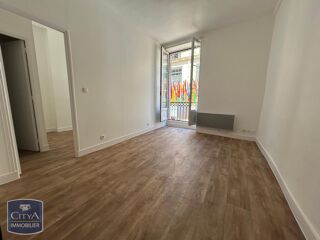  Appartement à louer 2 pièces 32 m²