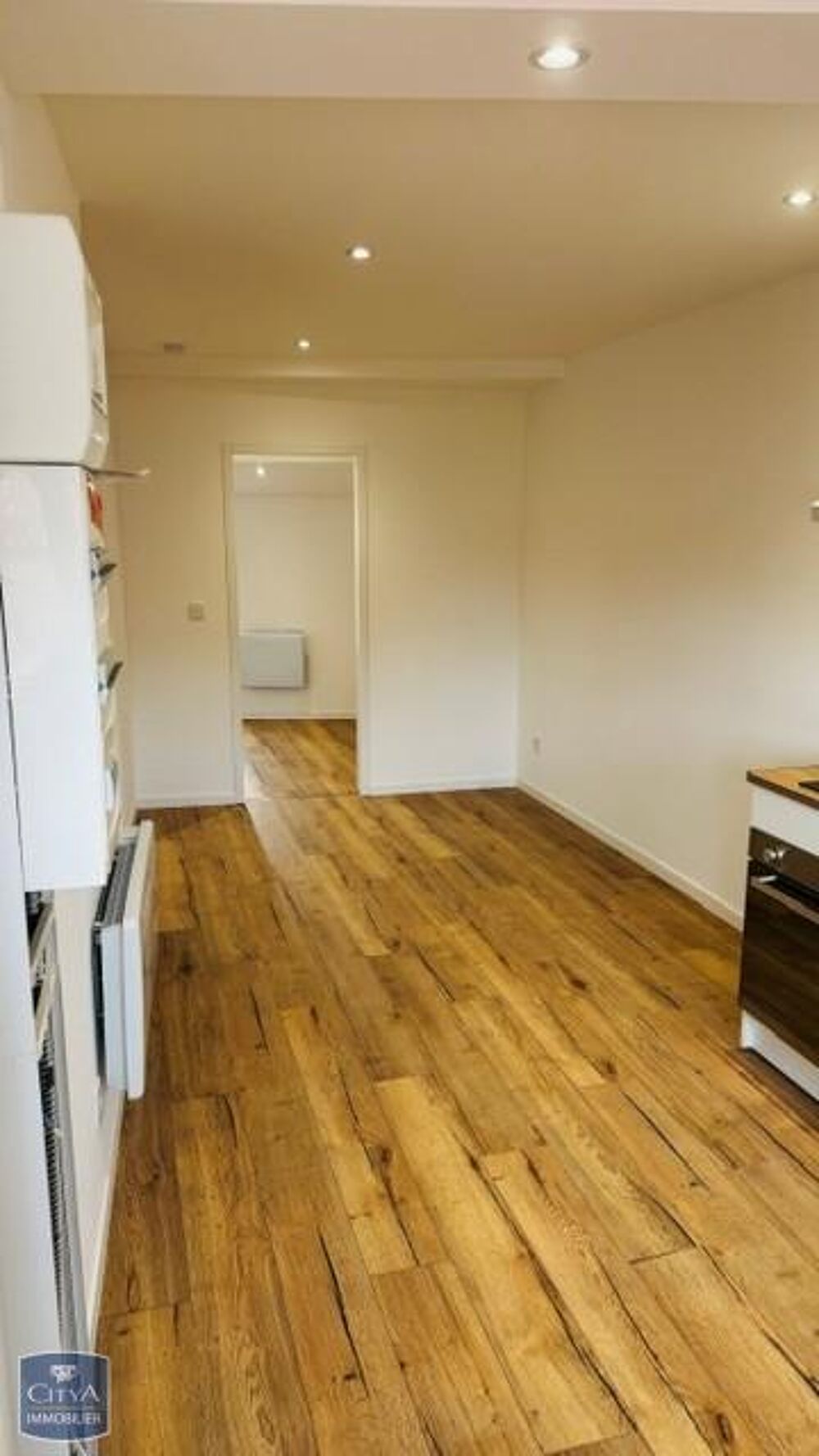 À LOUER : Charmant appartement rénové T2 situé dans la v....