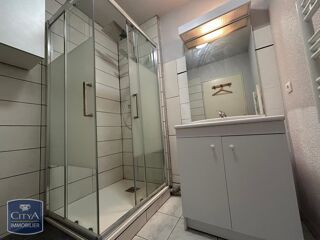  Appartement à louer 2 pièces 47 m²