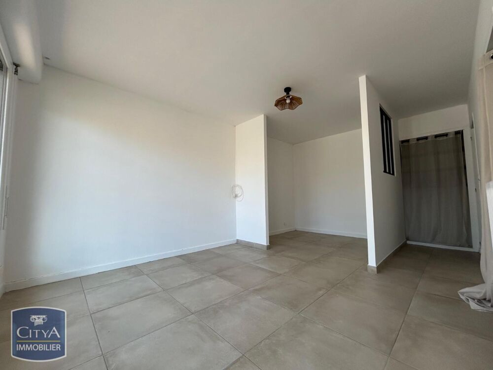 location Appartement - 1 pièce(s) - 31 m² Niort (79000)