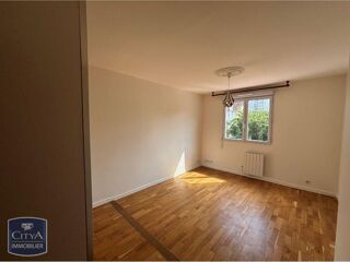  Appartement à louer 3 pièces 57 m²
