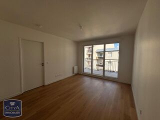  Appartement à louer 2 pièces 38 m²