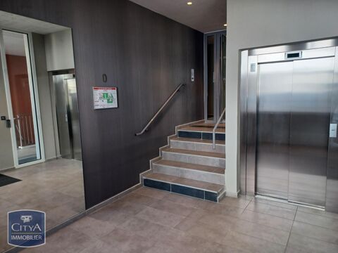  Appartement  louer 1 pice 38 m