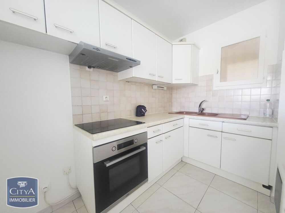 location Appartement - 2 pièce(s) - 43 m² Fréjus (83600)