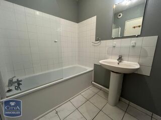  Appartement à louer 2 pièces 45 m²