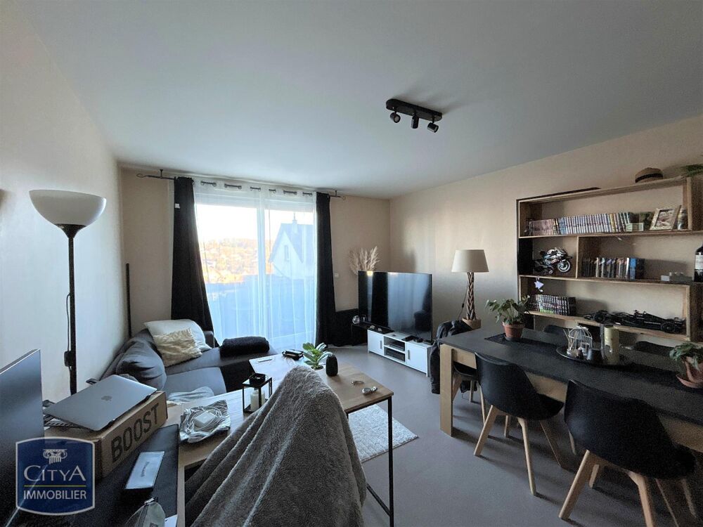 À LOUER : Appartement T2 situé à Guéret, dans le départe....