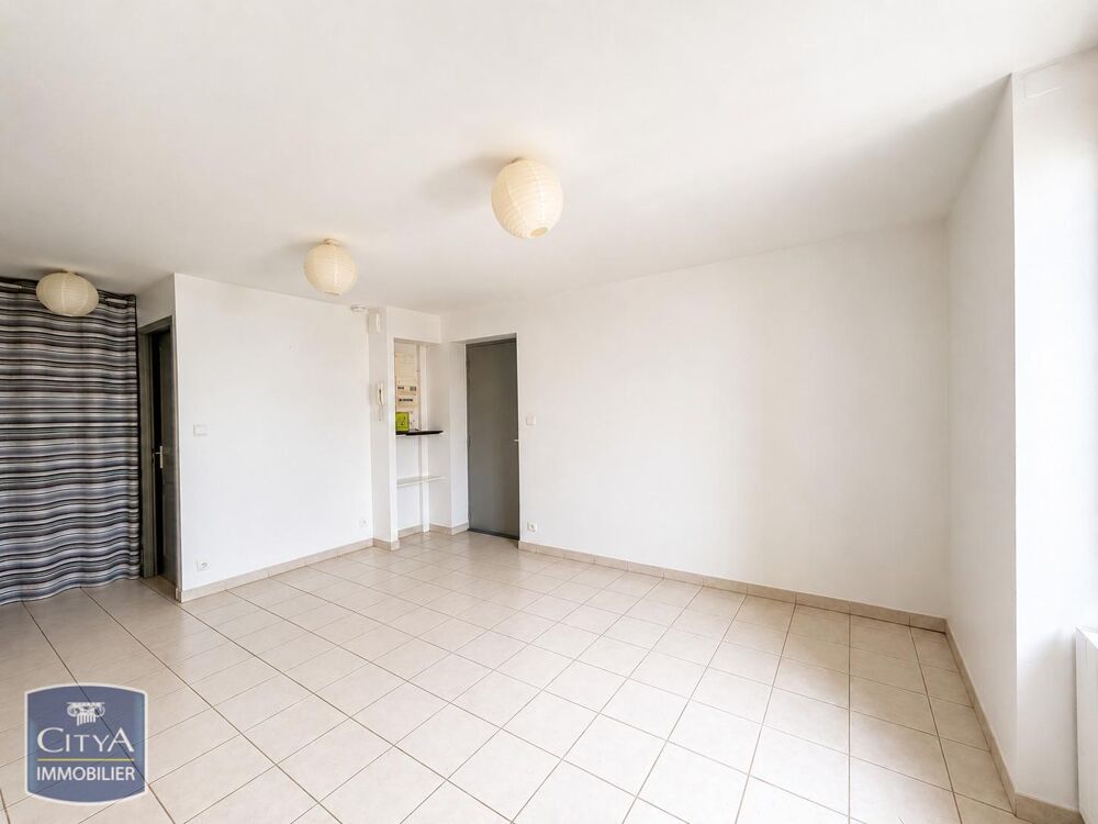 location Appartement - 1 pièce(s) - 23 m² Mâcon (71000)