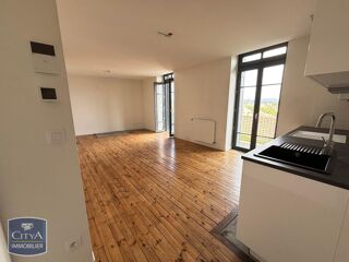  Appartement à louer 3 pièces 56 m²