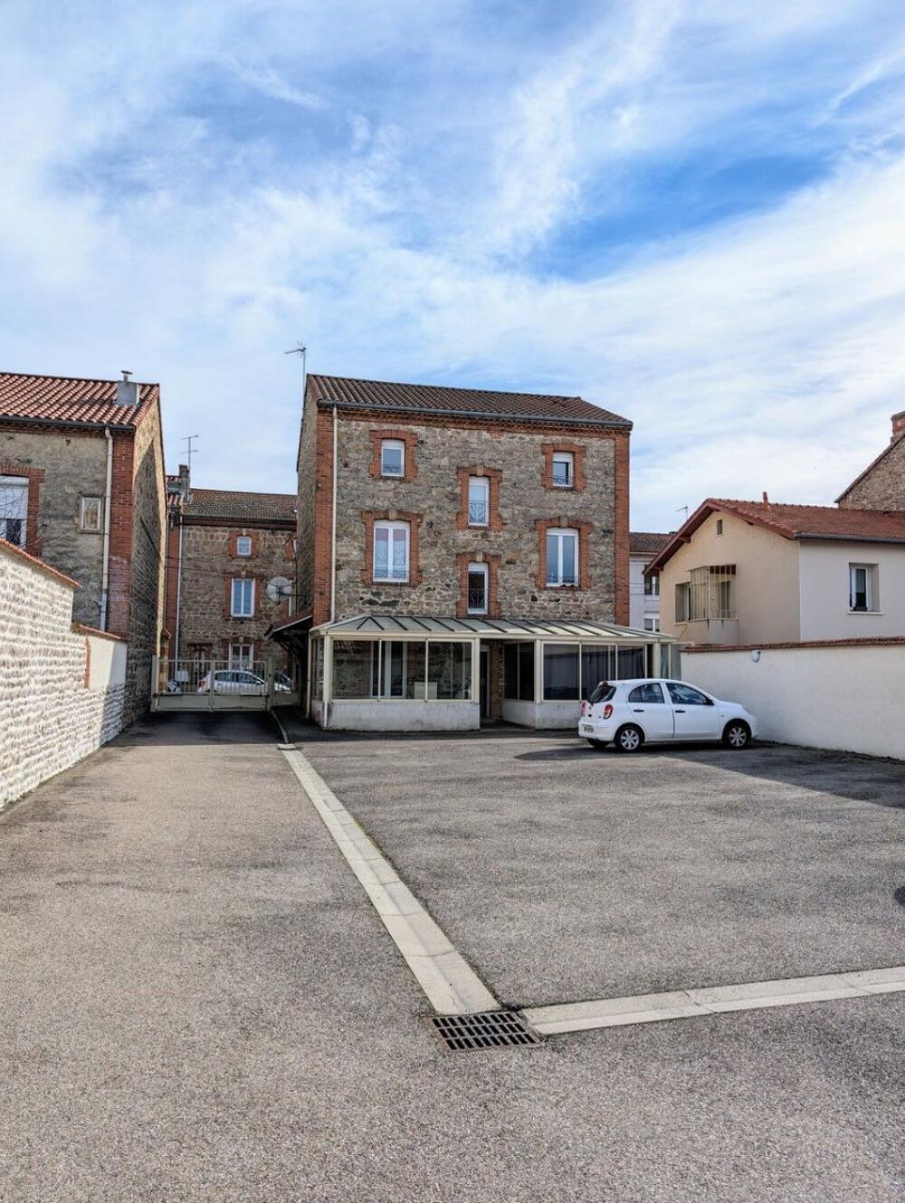 location Appartement - 1 pice(s) - 29 m Saint-Just-Saint-Rambert (42170)