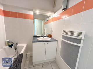  Appartement à louer 2 pièces 41 m²