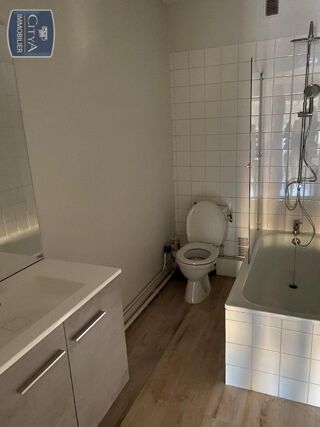  Appartement à louer 1 pièce 35 m²