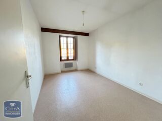  Appartement à louer 2 pièces 44 m²