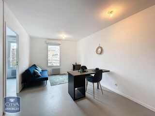  Appartement à louer 2 pièces 30 m²