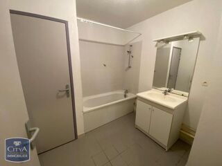  Appartement à louer 2 pièces 40 m²