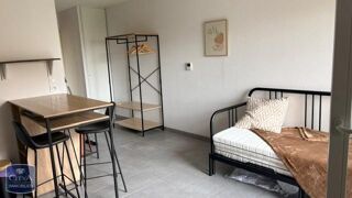 Appartement à louer 1 pièce 25 m²