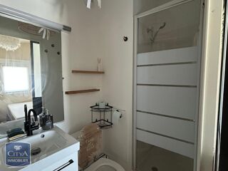  Appartement à louer 1 pièce 27 m²
