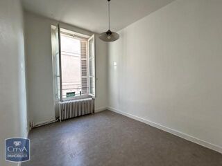  Appartement à louer 2 pièces 35 m²