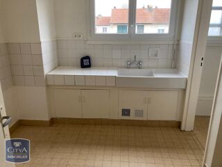 Appartement à louer 3 pièces 56 m²