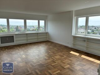  Appartement à louer 4 pièces 108 m²