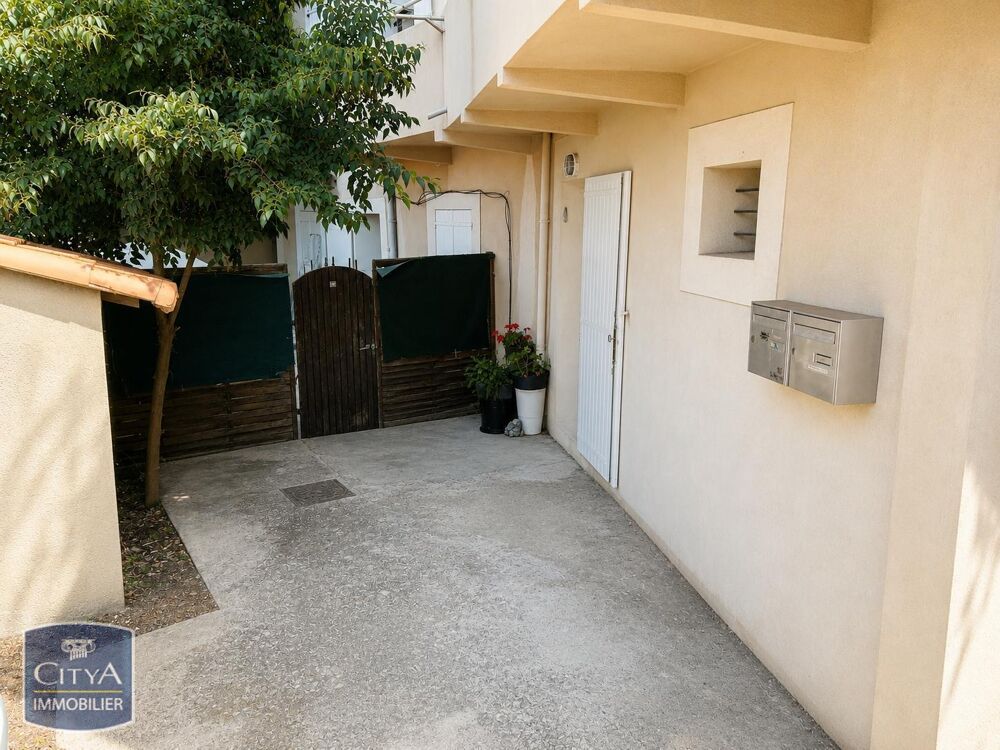 location Appartement - 1 pièce(s) - 25 m² Fos-sur-Mer (13270)