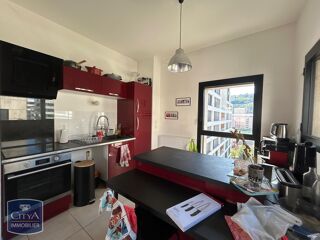  Appartement à louer 3 pièces 53 m²
