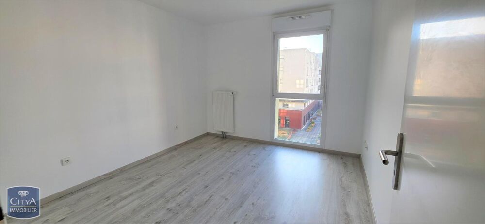 location Appartement - 3 pièce(s) - 66 m² Capinghem (59160)