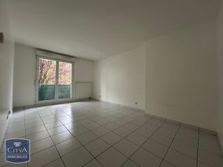  Appartement à louer 2 pièces 45 m²