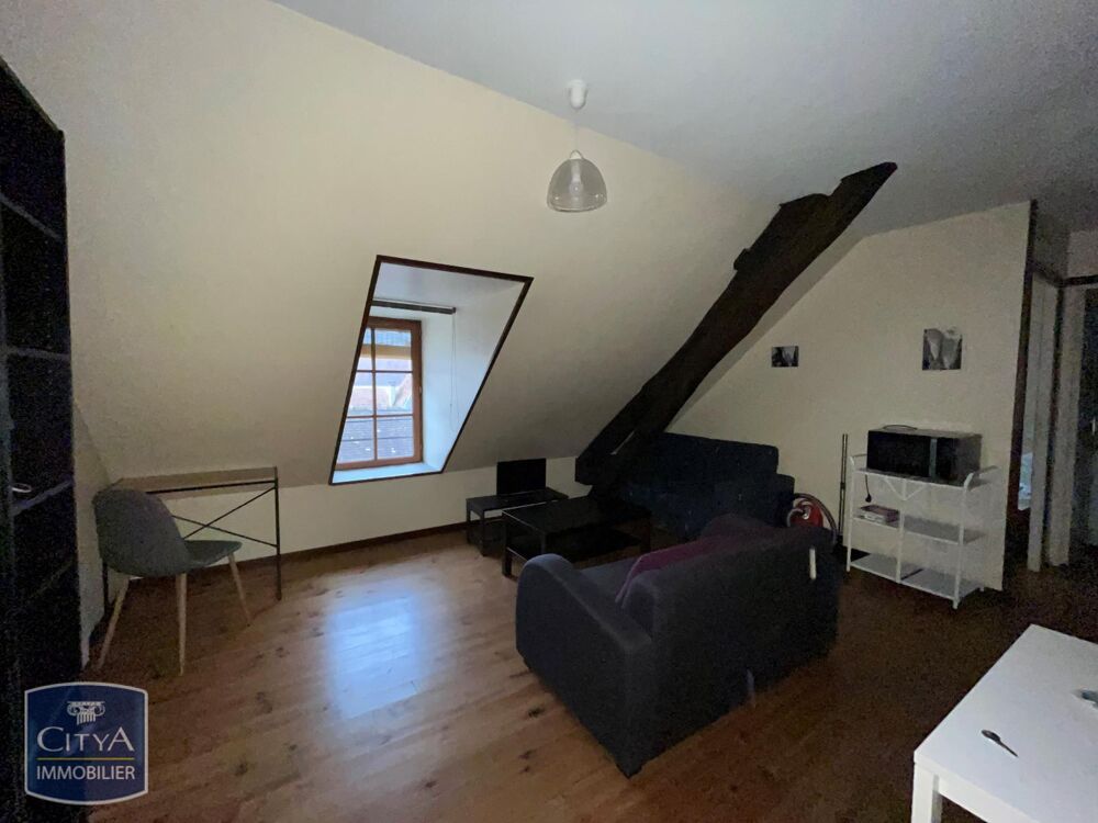 À LOUER : Appartement T2 situé à Saint-Amand-Montrond, d....