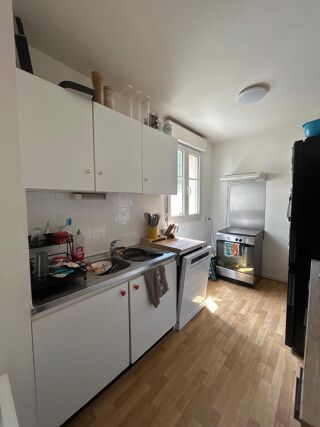  Appartement à louer 4 pièces 90 m²