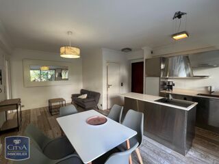  Appartement à louer 3 pièces 58 m²