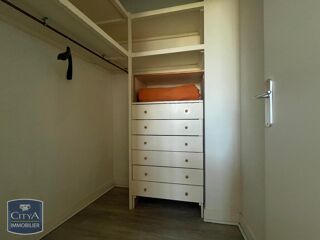  Appartement à louer 2 pièces 34 m²