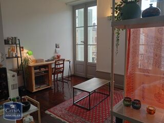  Appartement à louer 1 pièce 20 m²