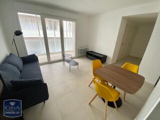 location Appartement - 2 pièce(s) - 43 m² Toulon (83000)