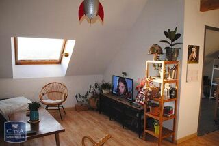  Appartement à louer 3 pièces 82 m²