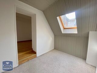  Appartement � louer 4 pi�ces 76 m�