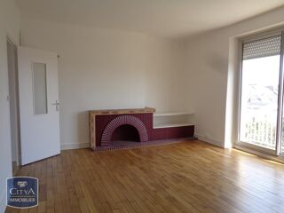  Appartement à louer 6 pièces 138 m² Saint nazaire