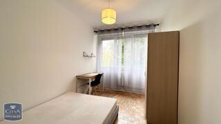  Appartement à louer 4 pièces 70 m²