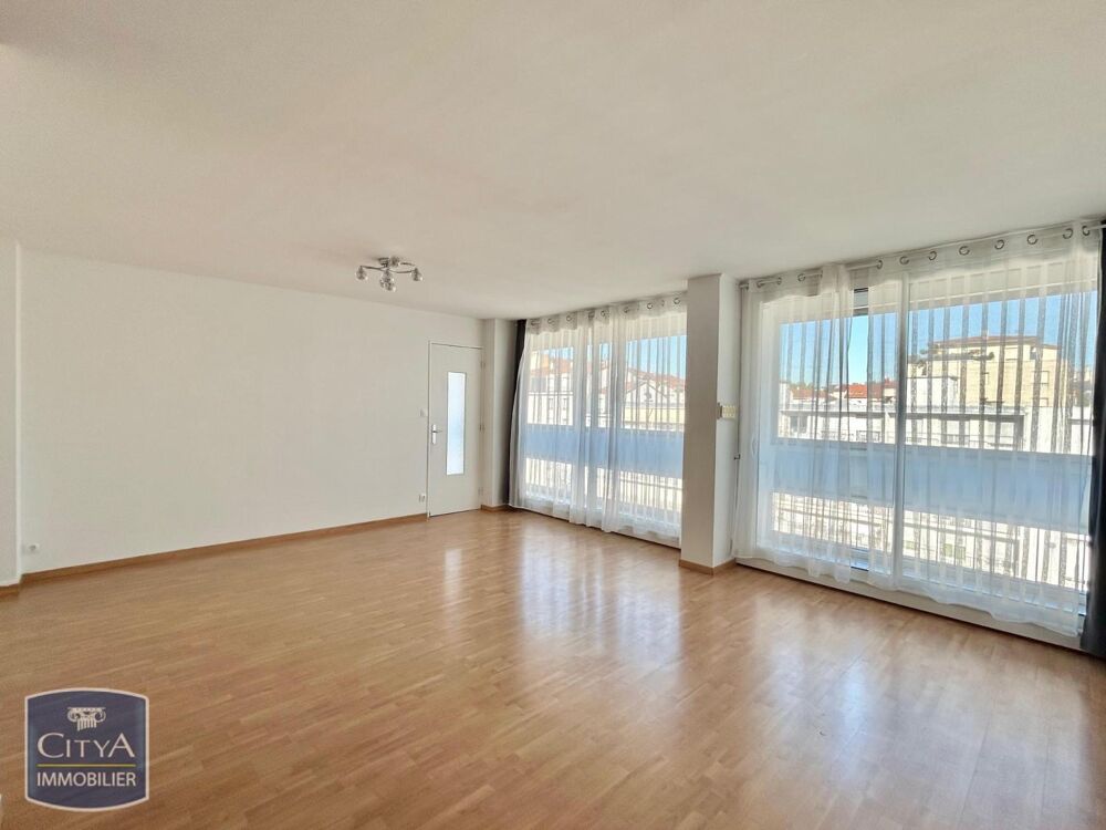 location Appartement - 3 pièce(s) - 74 m² Lyon 7