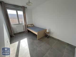  Appartement à louer 3 pièces 67 m²