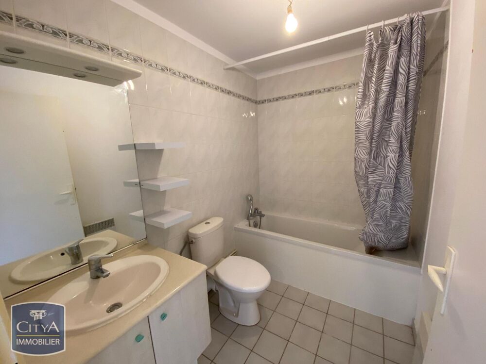 location Appartement - 2 pièce(s) - 46 m² Chambray-lès-Tours (37170)