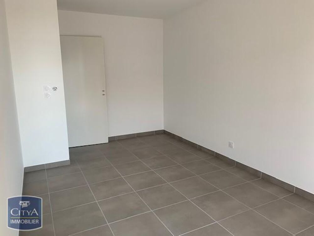 location Appartement - 3 pièce(s) - 61 m² Marseillan (34340)