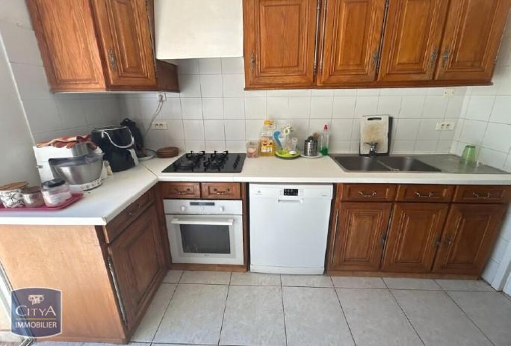 location Maison - 5 pièce(s) - 174 m² Marignane (13700)