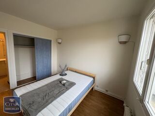  Appartement à louer 2 pièces 44 m²