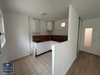 Appartement à louer 1 pièce 30 m²