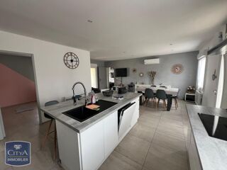  Maison à louer 4 pièces 81 m²