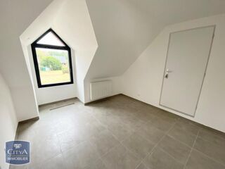  Maison à louer 4 pièces 107 m²