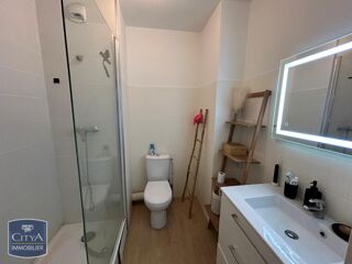  Appartement à louer 1 pièce 40 m²