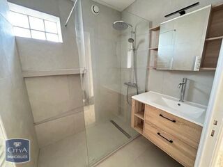  Appartement à louer 3 pièces 52 m²