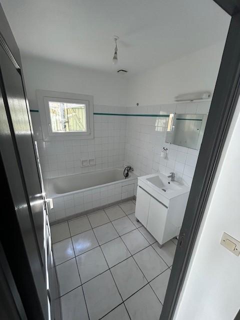  Appartement � louer 4 pi�ces 72 m�