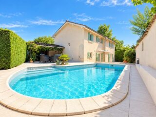 Maison 6 pièces 143 m² · à Décines-Charpieu · 143 m² · 580 000 €